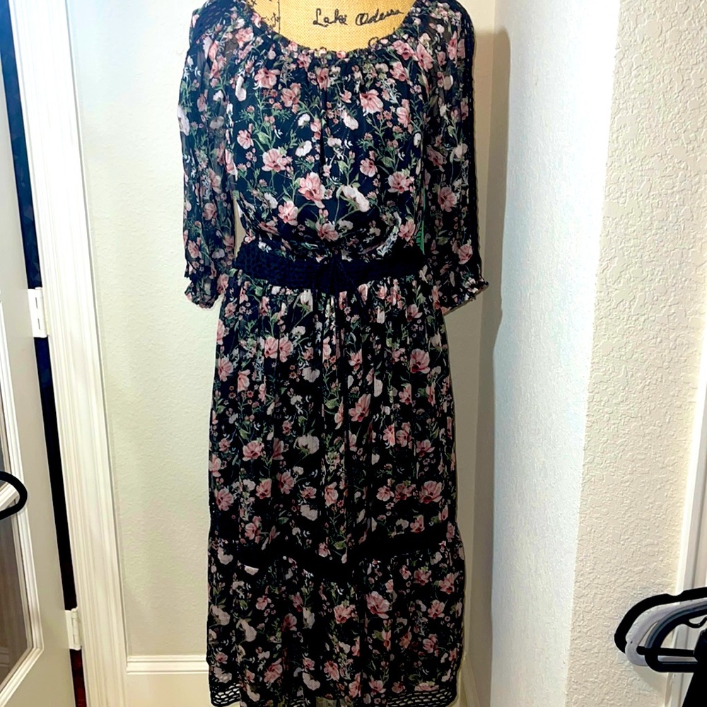 Petite extra large floral dress
